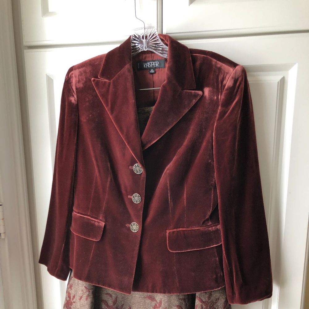 Kasper Velvet & Wool  Suit - Skirt- Jacket - NWOT